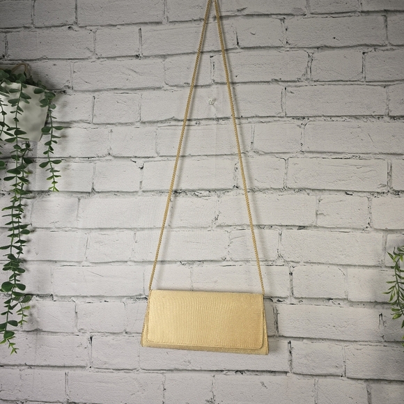 La Regale Gold Evening Bag - Picture 2 of 8